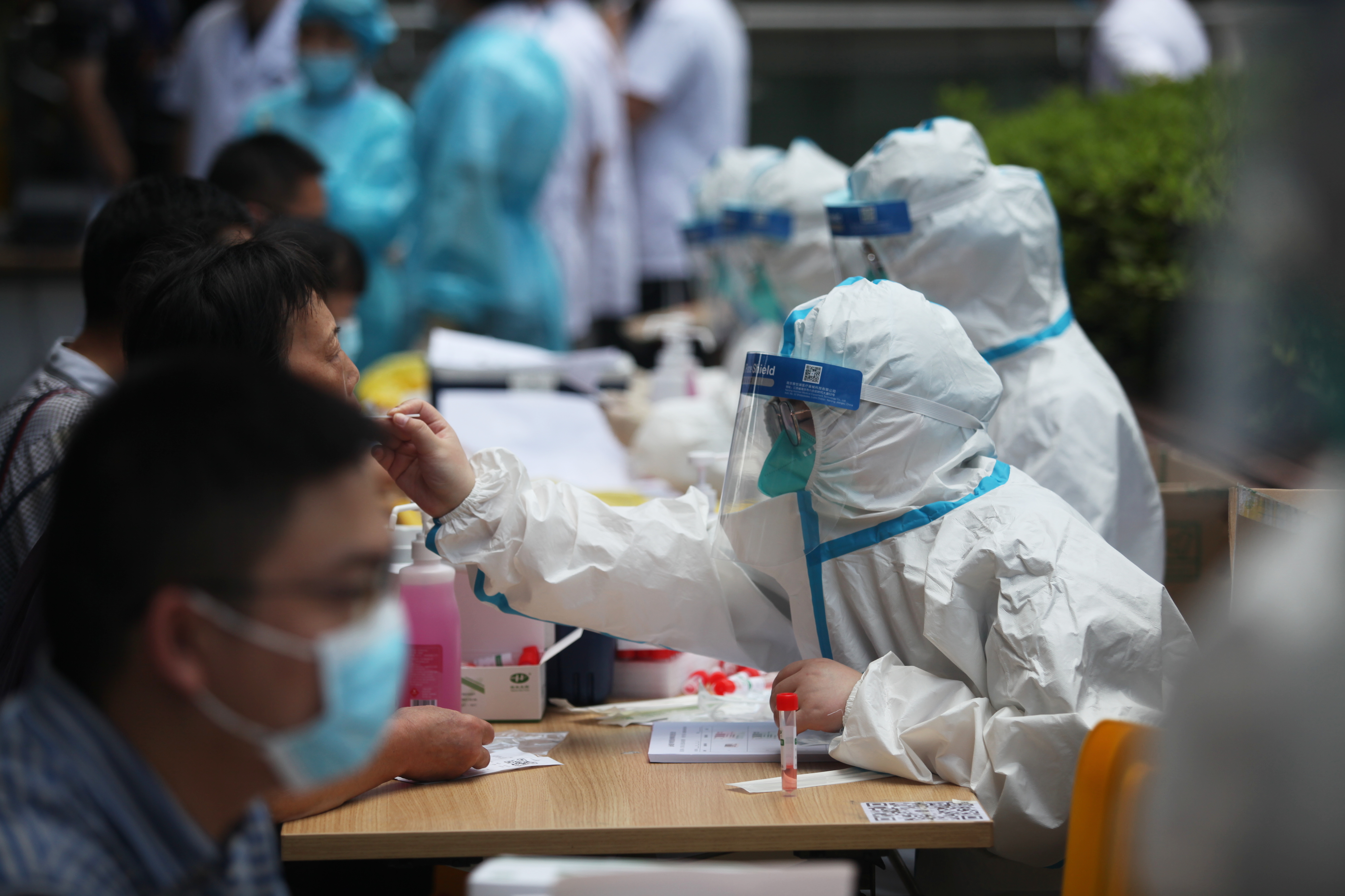 中国江苏网紧急部署全面动员江苏省人民医院启动应急预案构筑疫情防控